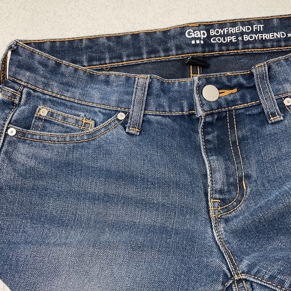 Gap Boyfriend Fit Jeans Women’s size 4 - Picture 3 of 6